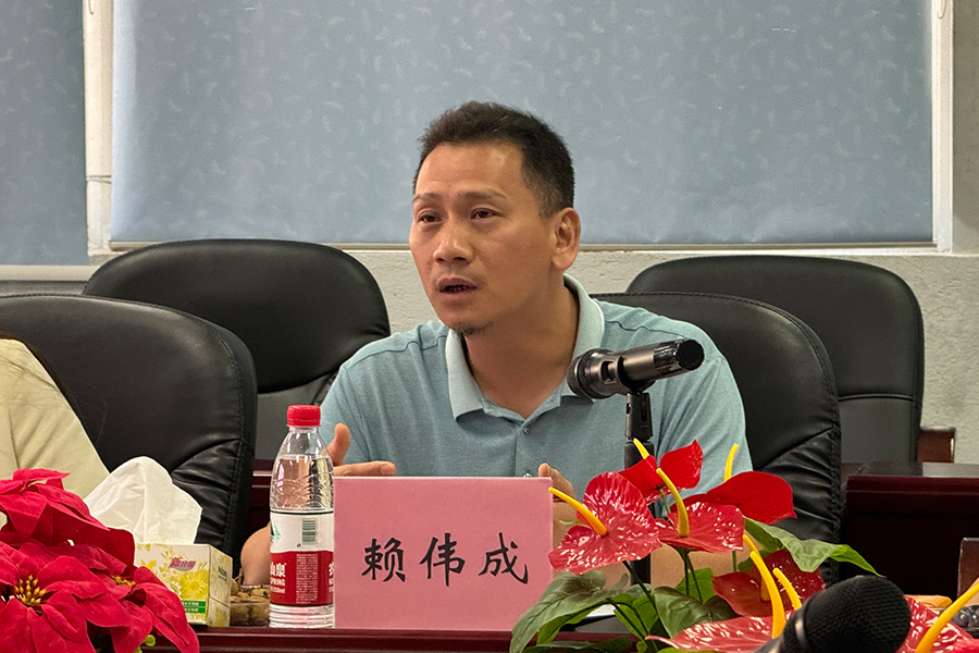 太阳成tyc33455cc副经理赖伟成讲话.jpg